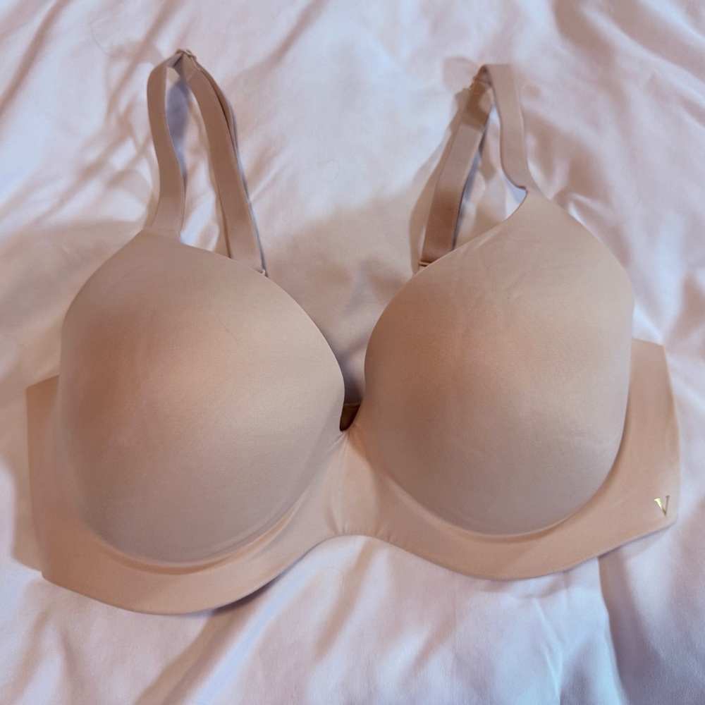 Seamless T-Shirt Bra - Nude